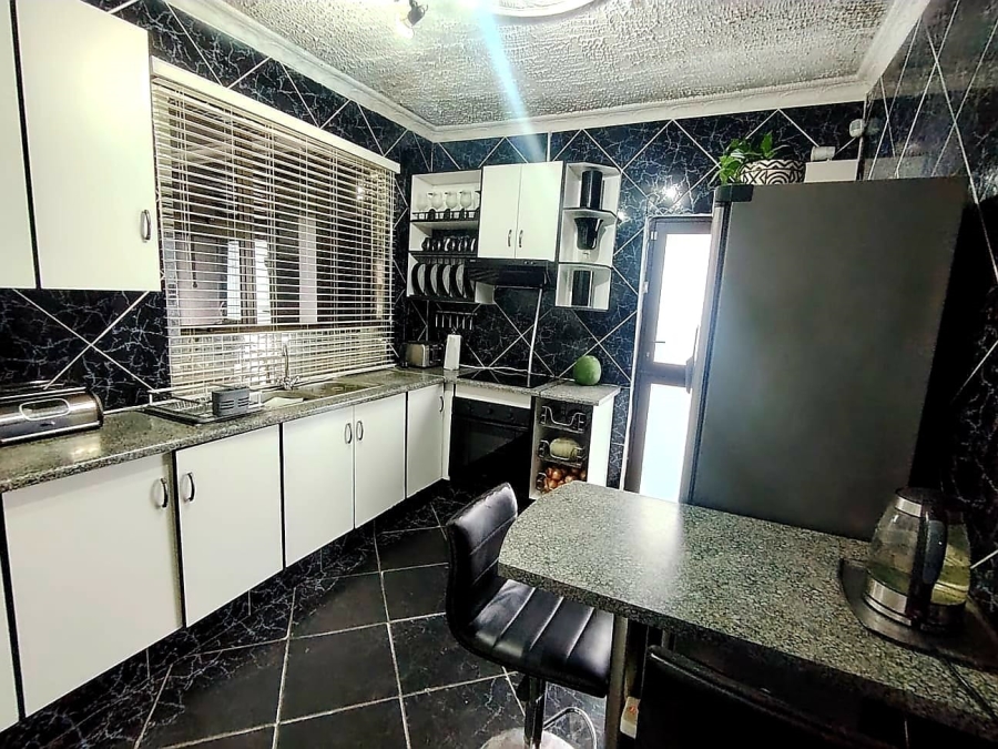 3 Bedroom Property for Sale in Mdantsane Nu 8 Eastern Cape